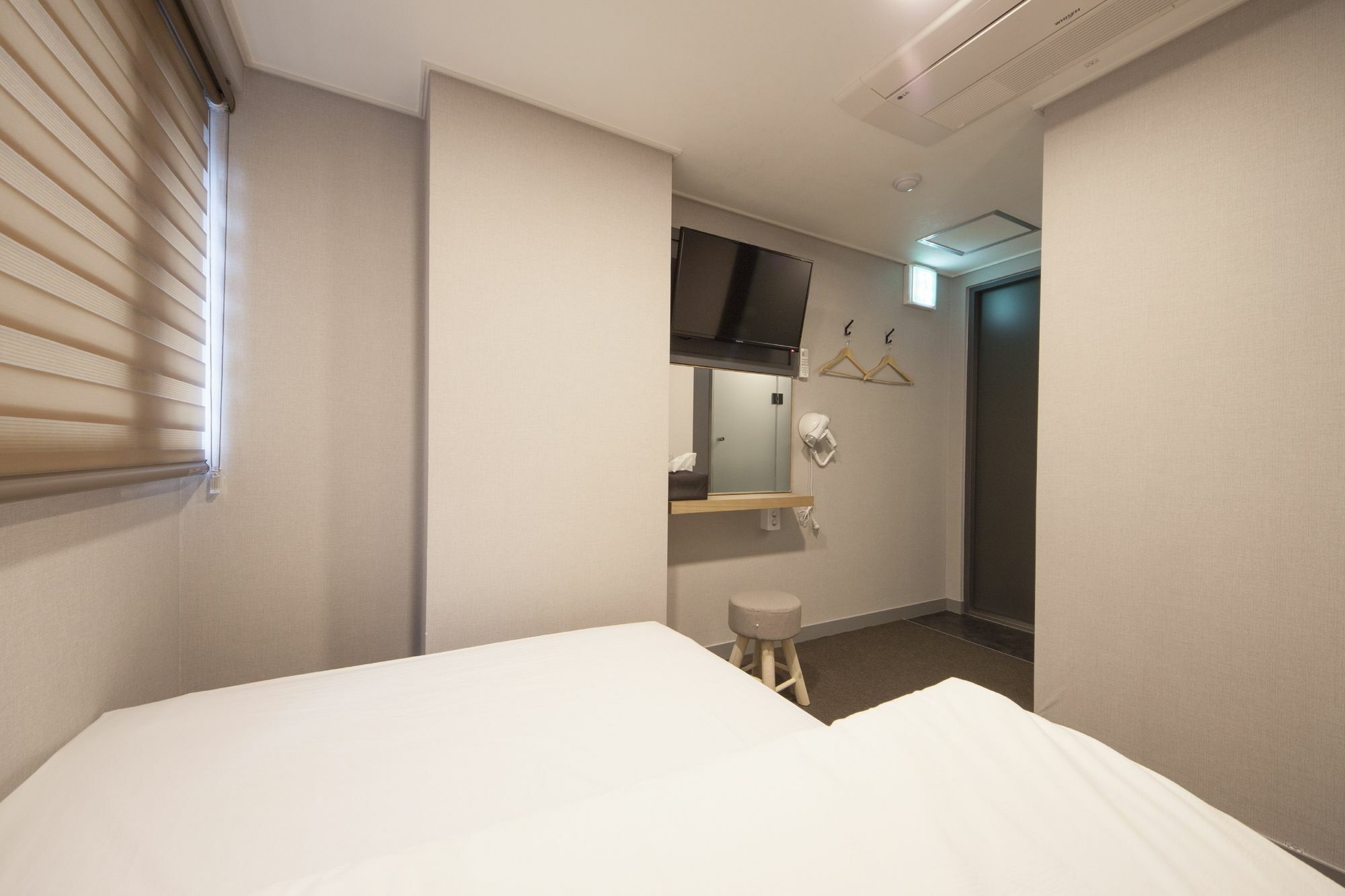 Blue Mountain Myeong-Dong Hotel Seoul Exterior photo
